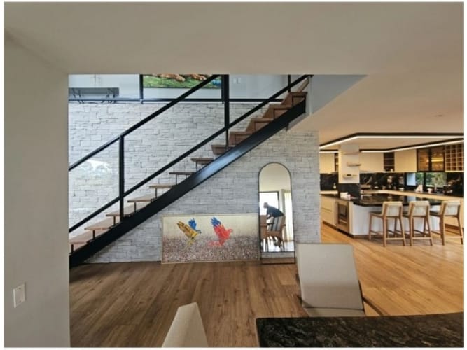 Casa de 4 alcobas en venta en El Poblado, Medellín, 458 m² · foto 12 de 24