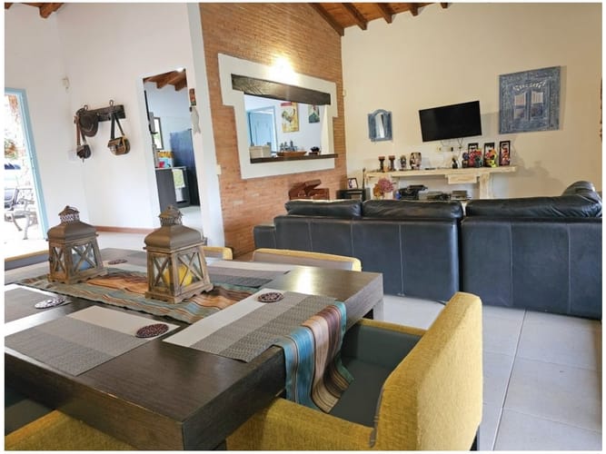 Casa de 4 alcobas en venta en El Chuscal, El Retiro, 450 m² · foto 13 de 24