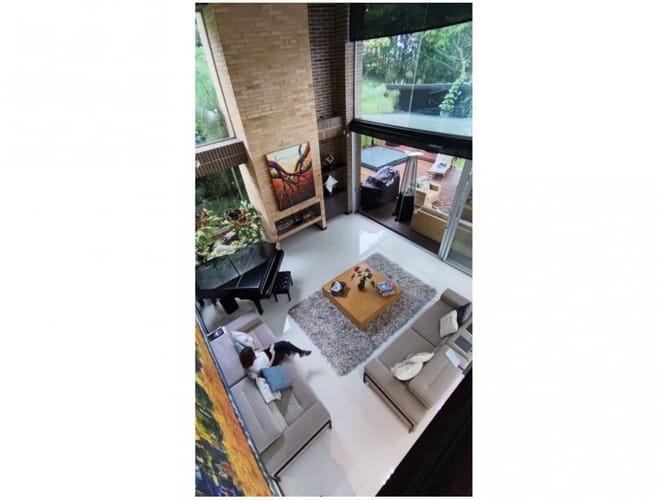 Casa de 4 alcobas en venta en Las Palmas, Medellín, 500 m² · foto 2 de 24