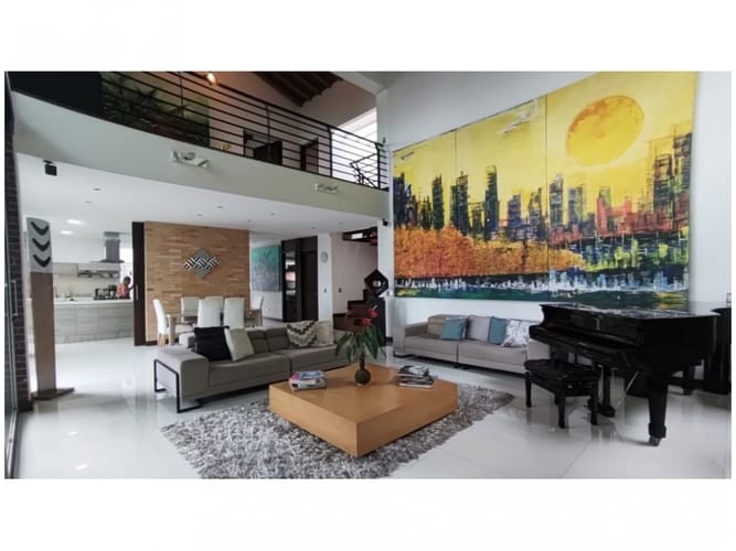 Casa de 4 alcobas en venta en Las Palmas, Medellín, 500 m² · foto 4 de 24