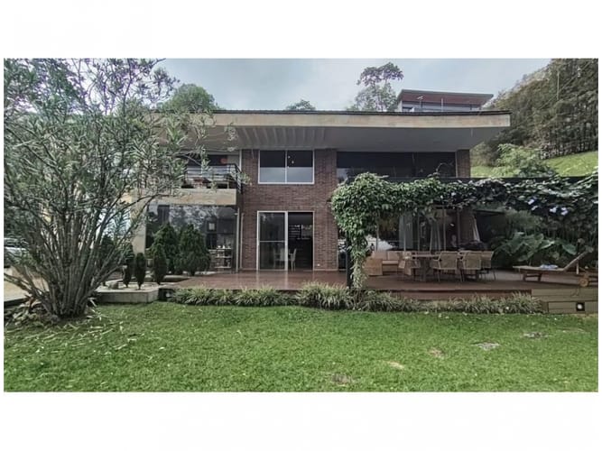 Casa de 4 alcobas en venta en Las Palmas, Medellín, 500 m² · foto 14 de 24