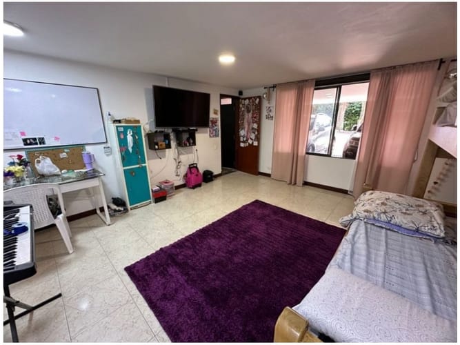 Casa de 5 alcobas en venta en Camino Verde, Envigado, 236 m² · foto 13 de 24