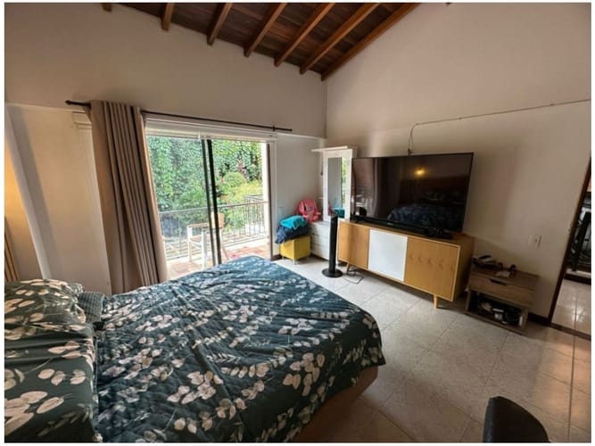Casa de 5 alcobas en venta en Camino Verde, Envigado, 236 m² · foto 16 de 24