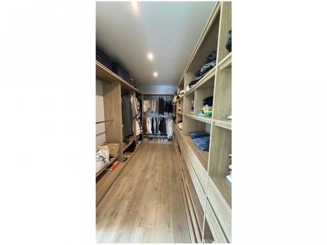Casa de 4 alcobas en venta en Vía Las Palmas, Envigado, 380 m² · foto 5 de 13