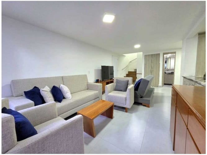Apartamento de 3 alcobas en venta en Las Lomas, Medellín, 124 m² · foto 4 de 14