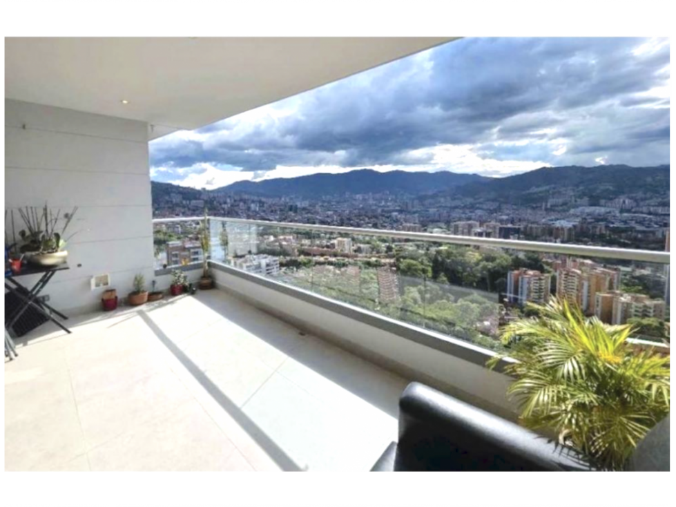 Apartamento en venta en Loma Benedictinos, Medellín · foto 3 de 19