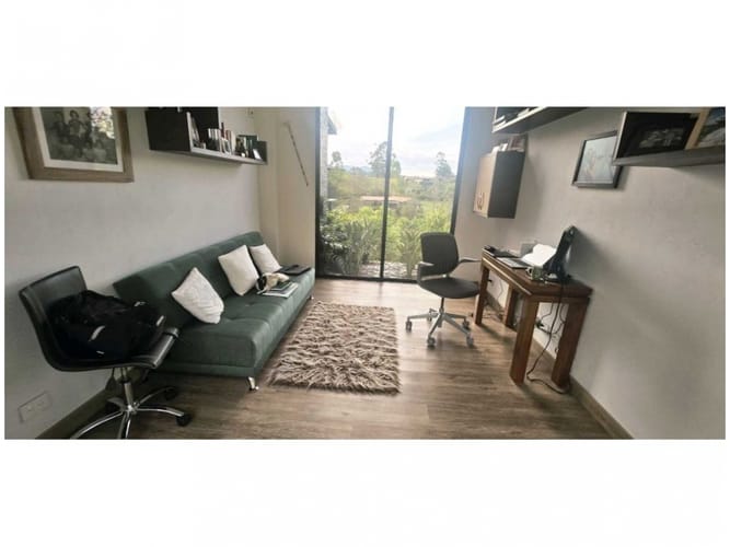 Casa de 3 alcobas en venta en Vía Las Palmas, Envigado, 417 m² · foto 21 de 24