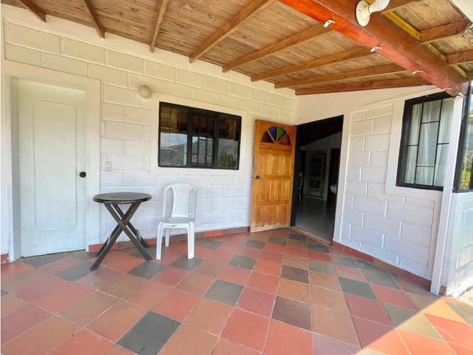 Finca en venta en Actividad Multiple, Copacabana, 180 m² · foto 24 de 24