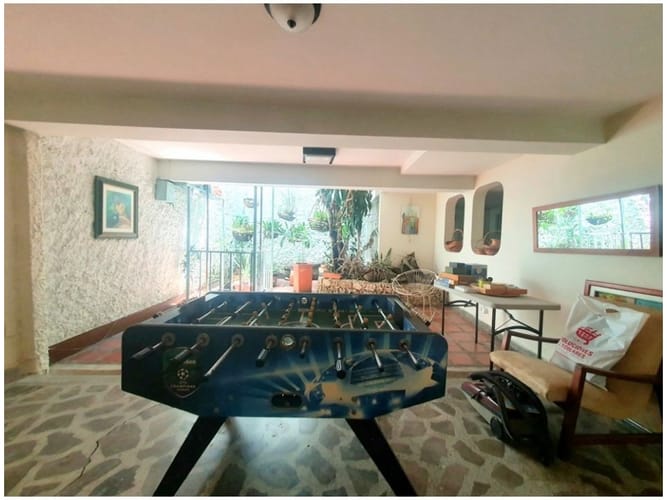 Casa de 4 alcobas en venta en Laureles, Medellín, 450 m² · foto 11 de 21