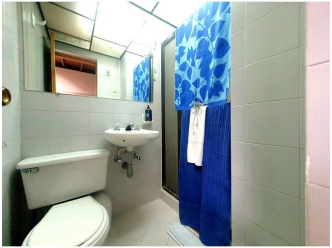 Casa de 4 alcobas en venta en Laureles, Medellín, 450 m² · foto 13 de 21