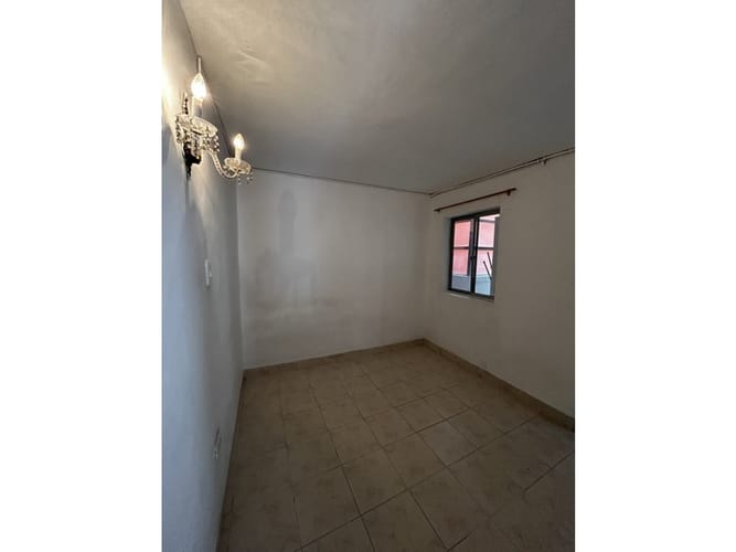 Casa de 5 alcobas en venta en Belén Altavista, Medellín, 214 m² · foto 4 de 13