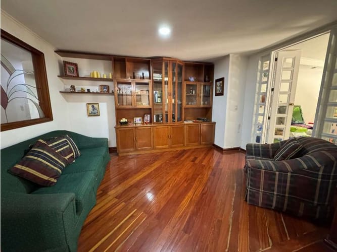 Apartamento de 4 alcobas en venta en El Poblado, Medellín, 321 m² · foto 5 de 17