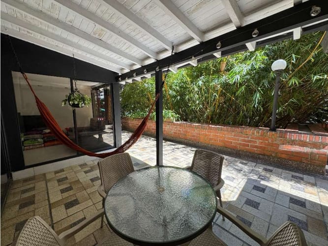 Apartamento de 4 alcobas en venta en El Poblado, Medellín, 321 m² · foto 7 de 17