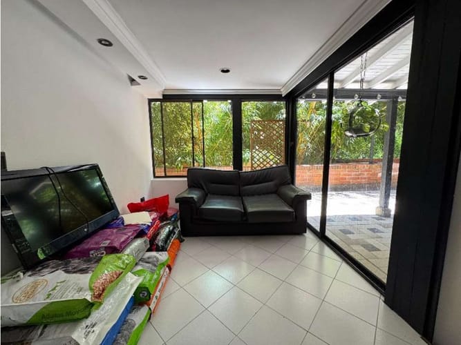 Apartamento de 4 alcobas en venta en El Poblado, Medellín, 321 m² · foto 8 de 17