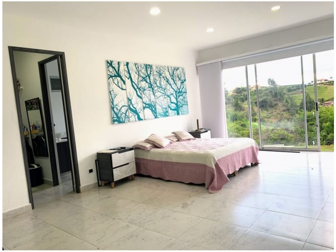 Casa de 4 alcobas en venta en Abreo, Rionegro, 427 m² · foto 20 de 23