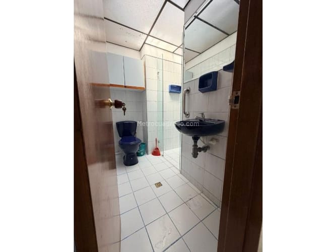Casa de 5 alcobas en venta en Estadio, Medellín, 195 m² · foto 10 de 18
