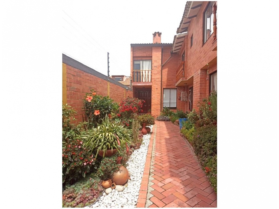 Casa en venta en Villa Mercedes, Chía · foto 3 de 24
