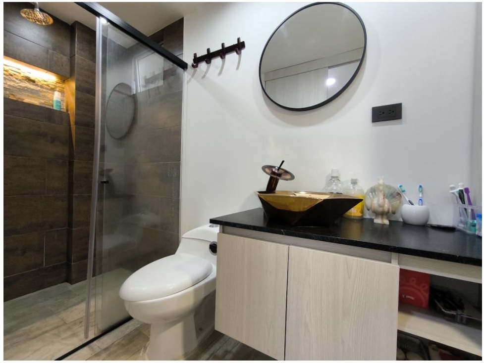 Apartamento en venta en Camino Verde, Envigado · foto 8 de 9