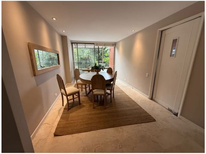 Apartamento de 3 alcobas en venta en Los Naranjos, Medellín, 280 m² · foto 5 de 20