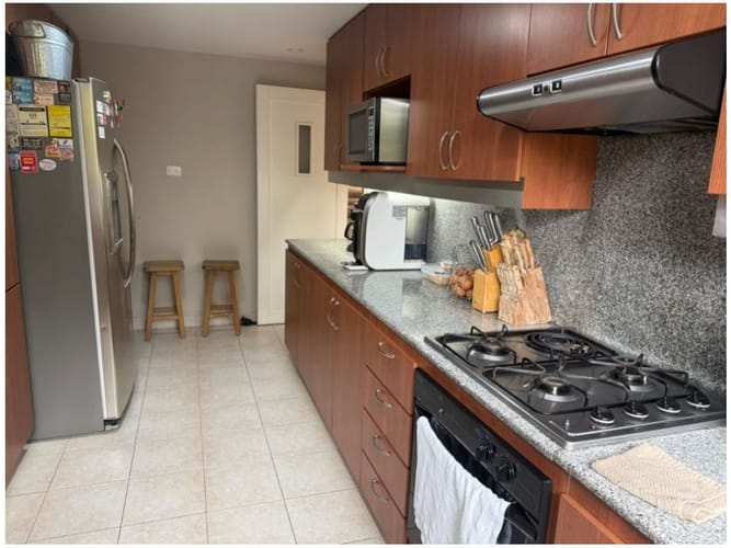 Apartamento de 3 alcobas en venta en Los Naranjos, Medellín, 280 m² · foto 9 de 20