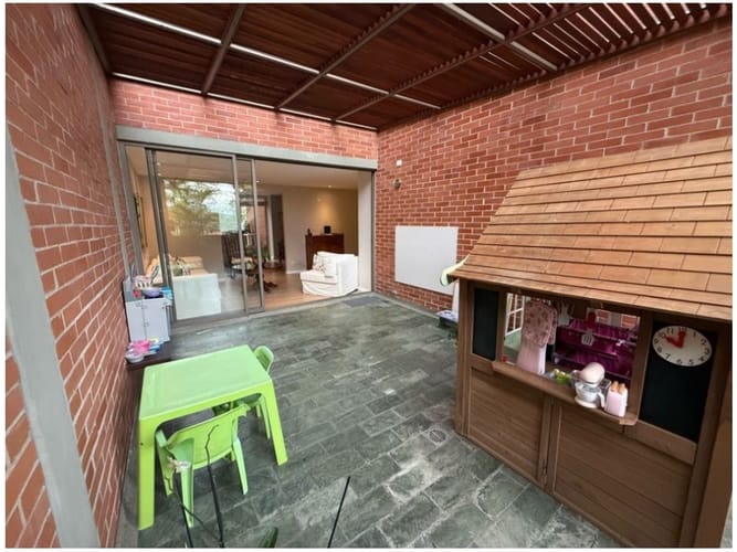 Apartamento de 3 alcobas en venta en Los Naranjos, Medellín, 280 m² · foto 18 de 20