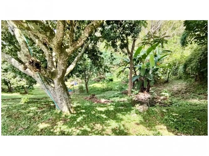 Casa de 4 alcobas en venta en Actividad Multiple, Copacabana, 594 m² · foto 8 de 24