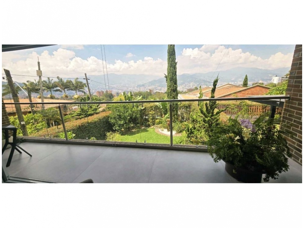 Apartamento en venta en Montessori, Medellín · foto 3 de 24