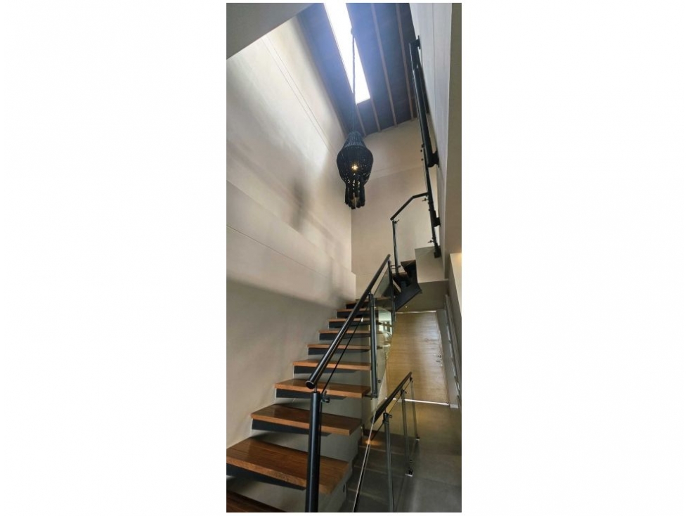 Apartamento en venta en Montessori, Medellín · foto 17 de 24
