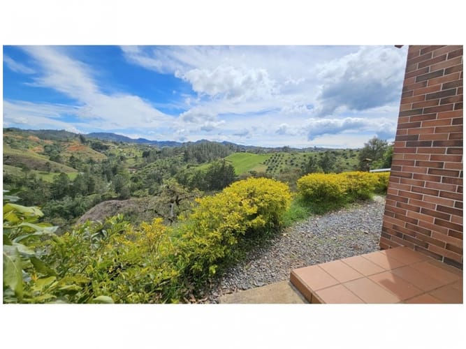Casa de 4 alcobas en venta en Pantanillo, El Retiro, 180 m² · foto 8 de 24