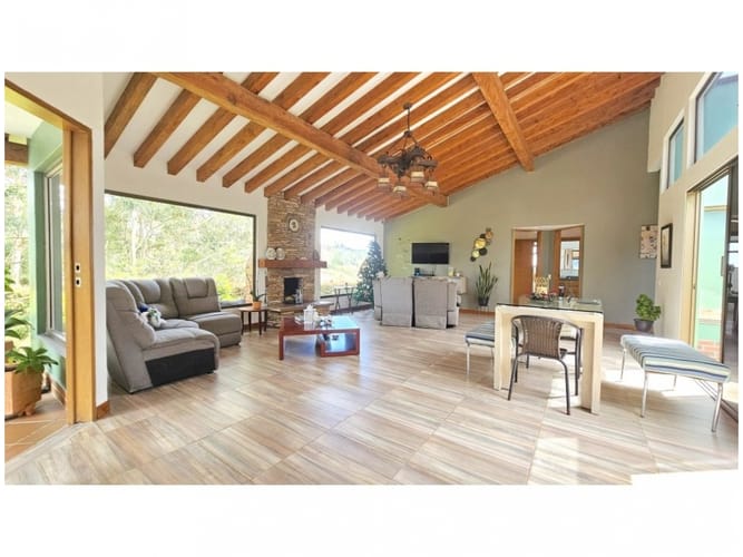 Casa de 4 alcobas en venta en Pantanillo, El Retiro, 180 m² · foto 11 de 24