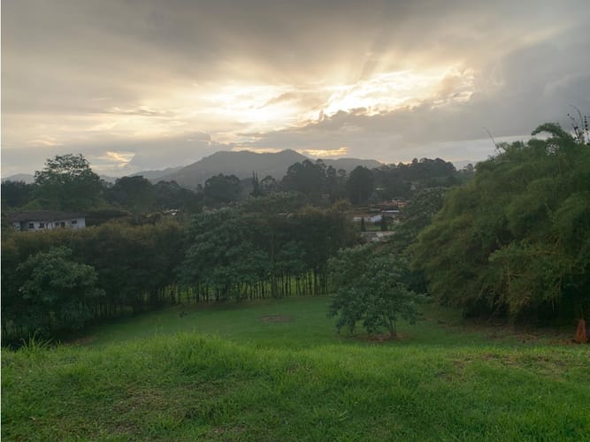 Casa de 3 alcobas en venta en El Cerro, La Ceja, 160 m² · foto 3 de 16