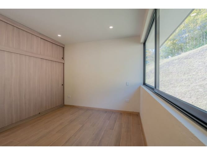 Casa de 3 alcobas en venta en El Cerro, La Ceja, 160 m² · foto 14 de 16