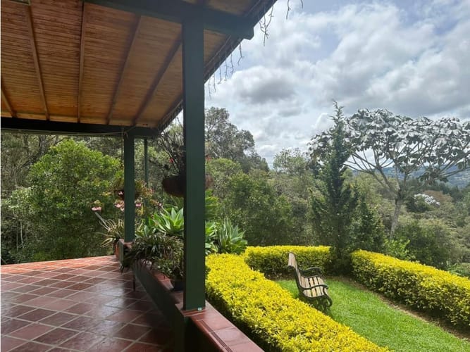 Casa de 4 alcobas en venta en Guarne, 150 m² · foto 10 de 24