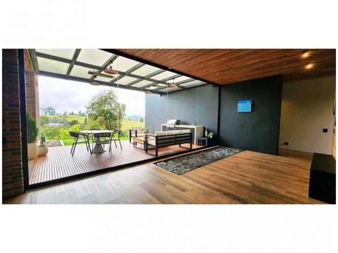 Casa de 3 alcobas en venta en Vía Las Palmas, Envigado, 270 m² · foto 6 de 13