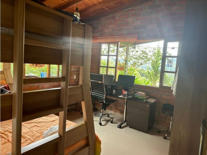 Casa de 4 alcobas en venta en Guarne, 150 m² · foto 16 de 24