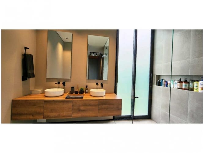 Casa de 3 alcobas en venta en Vía Las Palmas, Envigado, 270 m² · foto 10 de 13