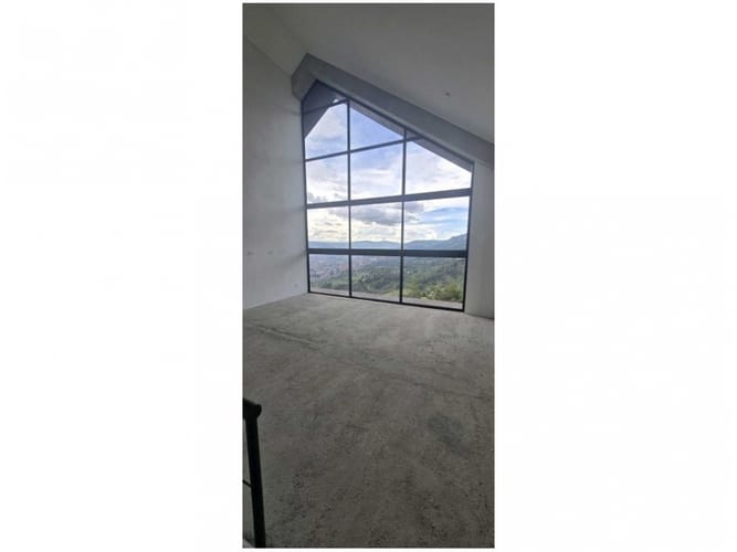 Casa de 3 alcobas en venta en Loma Del Escobero, Envigado, 275 m² · foto 7 de 14