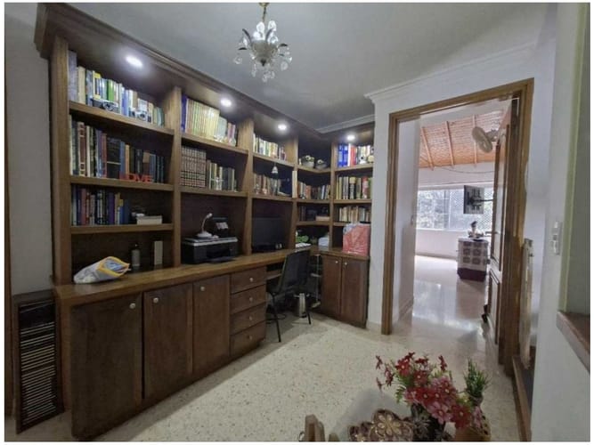 Casa de 4 alcobas en venta en Castropol, Medellín, 175 m² · foto 12 de 24