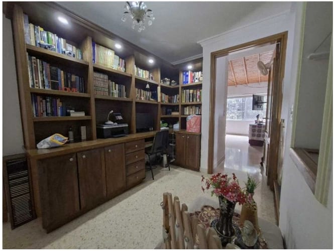 Casa de 4 alcobas en venta en Castropol, Medellín, 175 m² · foto 13 de 24
