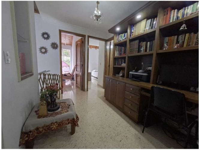 Casa de 4 alcobas en venta en Castropol, Medellín, 175 m² · foto 17 de 24