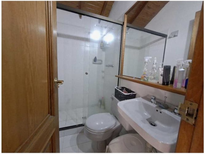Casa de 4 alcobas en venta en Castropol, Medellín, 175 m² · foto 21 de 24