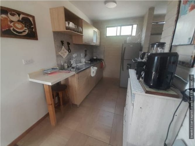 Casa de 4 alcobas en venta en Loma Del Esmeraldal, Envigado, 380 m² · foto 4 de 23