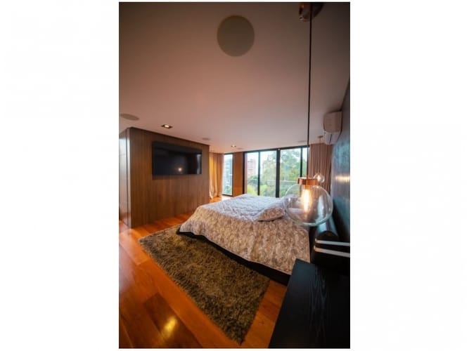 Casa de 4 alcobas en venta en El Tesoro, Medellín, 700 m² · foto 7 de 24