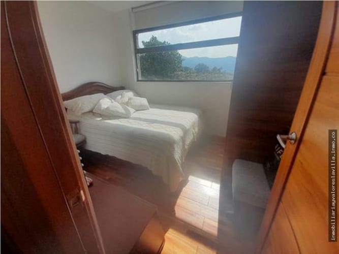 Casa de 4 alcobas en venta en Loma Del Esmeraldal, Envigado, 380 m² · foto 7 de 23