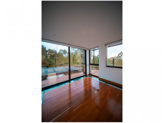 Casa de 4 alcobas en venta en El Tesoro, Medellín, 700 m² · foto 8 de 24
