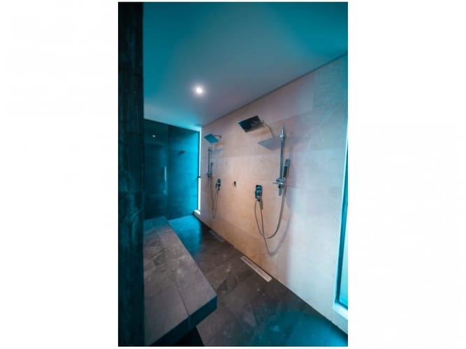Casa de 4 alcobas en venta en El Tesoro, Medellín, 700 m² · foto 9 de 24