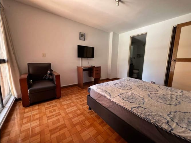 Apartamento en venta en Laureles, Medellín · foto 6 de 13