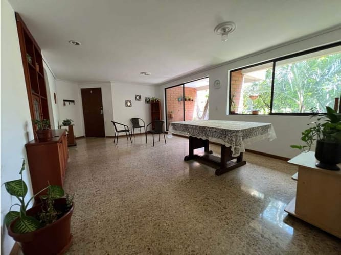 Apartamento en venta en Laureles, Medellín · foto 9 de 13