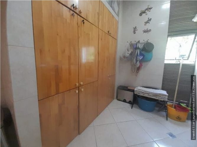 Casa de 4 alcobas en venta en Loma Del Esmeraldal, Envigado, 380 m² · foto 18 de 23