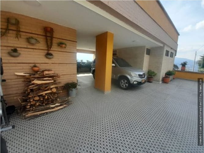 Casa de 4 alcobas en venta en Loma Del Esmeraldal, Envigado, 380 m² · foto 22 de 23